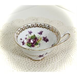 Collingwood Bone China Teacup - Vintage Cottage Violets + Gold Accents, England